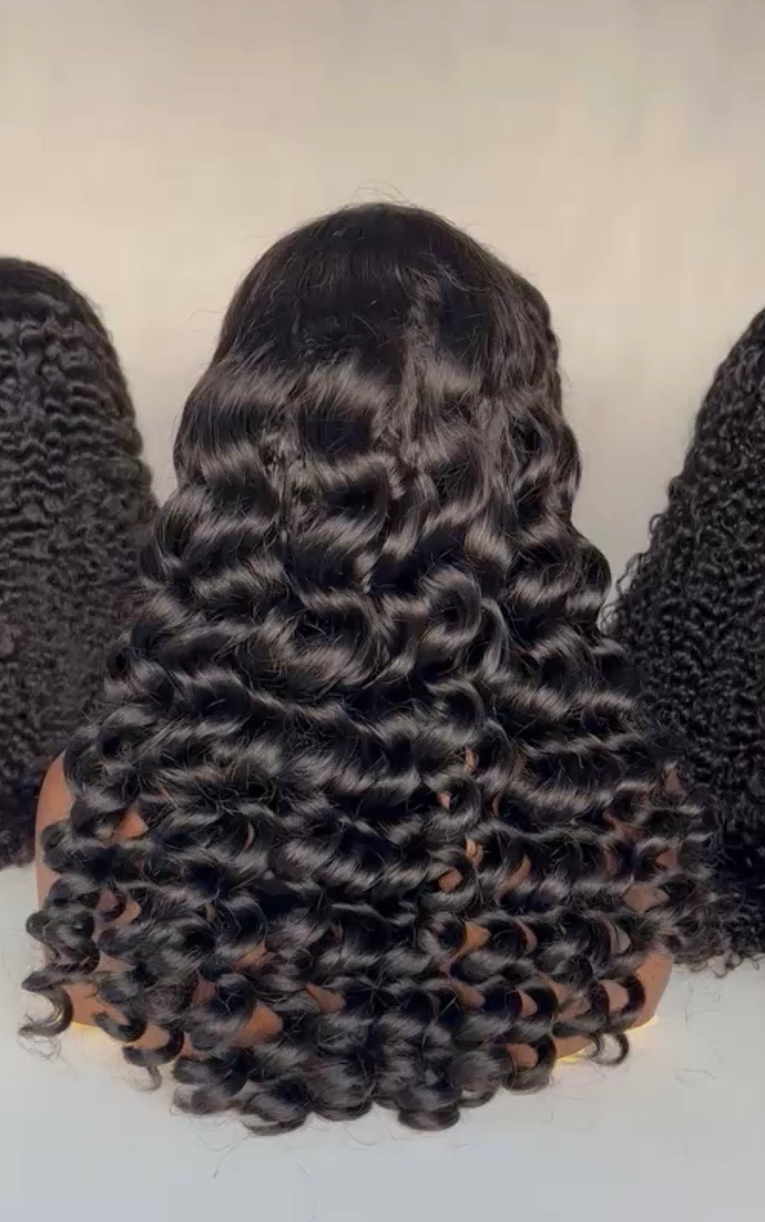 Loose wave wig
